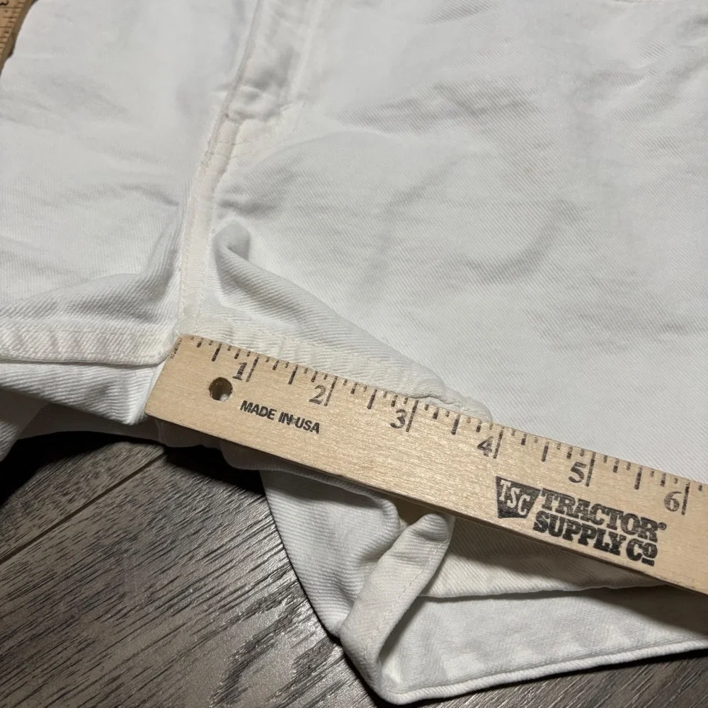 Levis Denim Shorts Women 11‎ White Good Vintage High Waisted 100% Cotton 4015